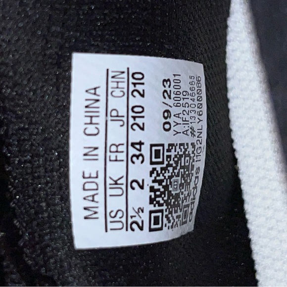 ***NWT***Adidas Adizero Impact Youth Black & White Football Cleats - Picture 10 of 10